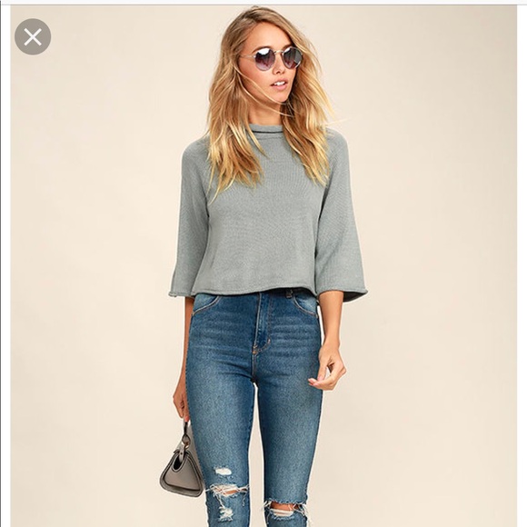 Cropped sweater - Picture 2 of 2